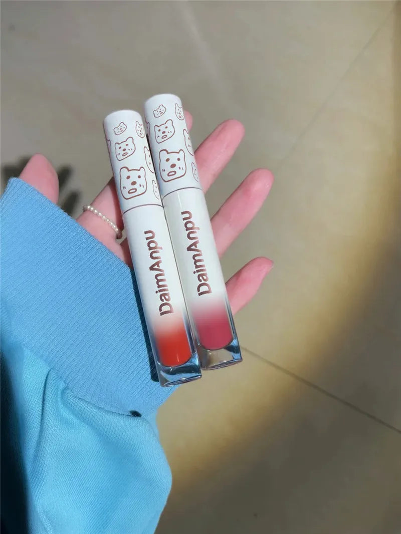 Cute Bear Liquid Lip Gloss Waterproof Non-stick Long Lasting Mirror Water Lip Glaze Lipstick Lip Gloss Beauty Cosmetic Makeup