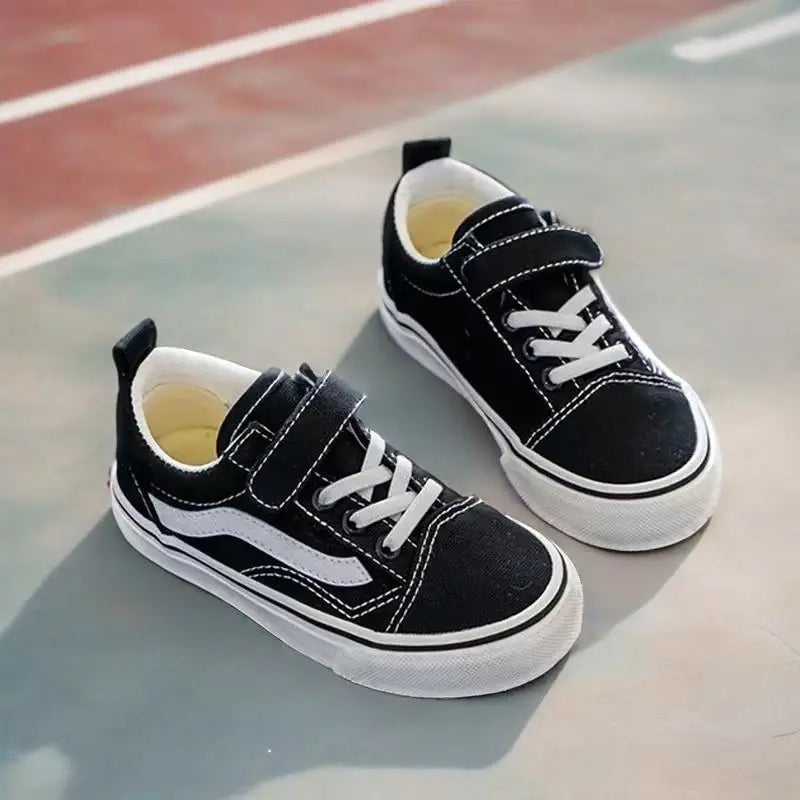 2025 Kid's New Canvas Shoes Teen Boys Fashion Sneakers Girls Casual Shoes Young Students Soft Comfort Bottom Sport Running Shoes