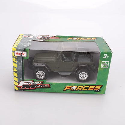 Maisto 1:43 Wrangler robicon/TankMilitary models Alloy Model Car