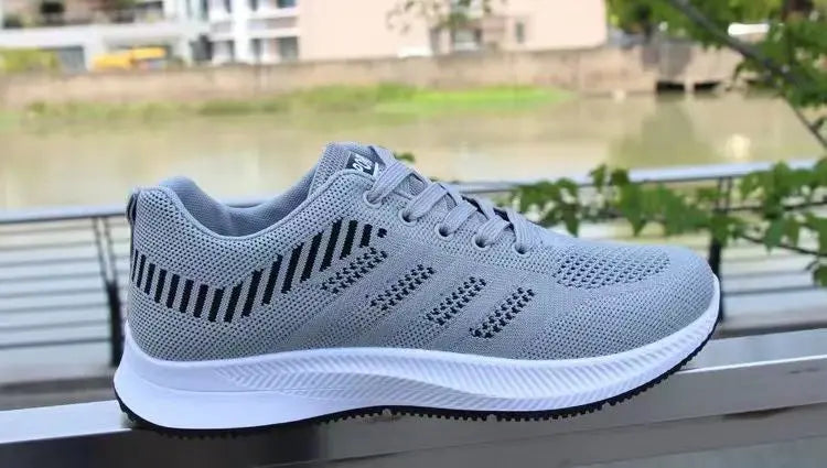 2025 Summer Unisex Mesh Casual Sneakers Outdoor Breathable Light Lace Up Casual Shoes for Men Flat Walking Training Sports Shoes