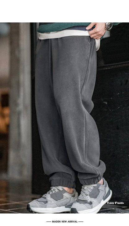 Maden Men's Casual Solid Color Polar Fleece Cuffed Sweatpants Elastic Waist Fleece-lined Pants Warm Sports Straight-leg Trousers
