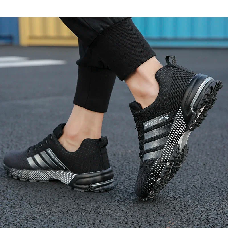 New men's women's flying mesh surface spring summer breathable casual sports shoes flat vulcanized couple running big size48
