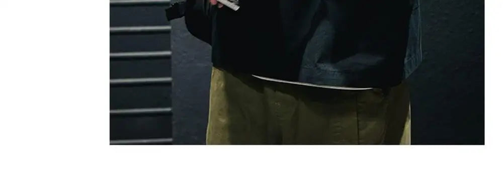 American Retro Men's  irt Summer Loose Workwear ort Sve T-irt Simple Sle Youth Trend ket Design Flat Iron