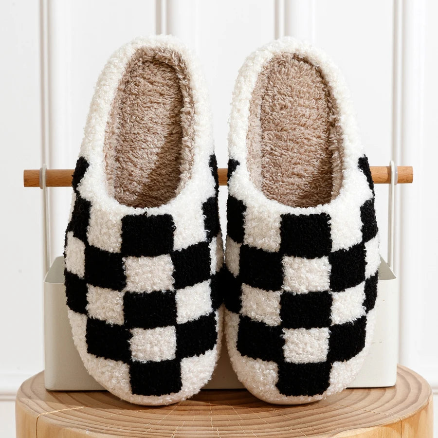 Slippers Classic Checkerboard Embroidered Pattern Women's Winter Indoor Soft Sole Warm Comfy Leisure Bedroom Fuzzy Home Shoes