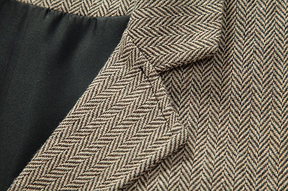 New Men's Retro Lapel Vest Herringbone Coarse Tweed Pockets Suit Vest British Casual Vintage Gentleman Leisure Party Bar Banquet