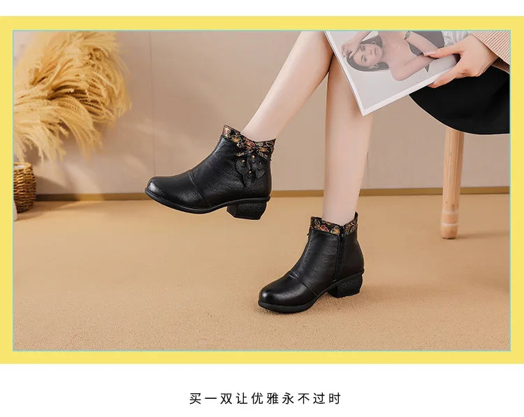 Top layer cowhide 2025 autumn and winter new retro ethnic style feature thick heel buckle splicing versatile women's short boots
