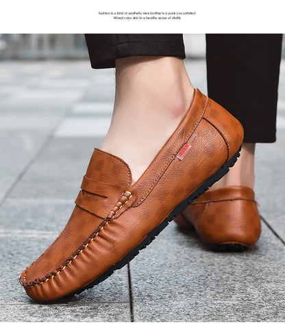 Men Shoes Casual Leather Mens Loafers Moccasins Designer Slip on Boat Shoes High Quality Chaussure Homme Plus Size 38-47