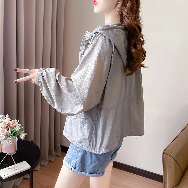 （Summer4）Women Sun Protection Clothing UV Protection Summer Loose Fit Hooded Zippered Thin And Casual