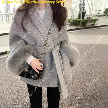 Hot sale high-end warmth comfortable and stylish double-sided straps for women  Not pure wool removable cuffs plush short jacket