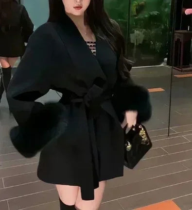 Hot sale high-end warmth comfortable and stylish double-sided straps for women  Not pure wool removable cuffs plush short jacket