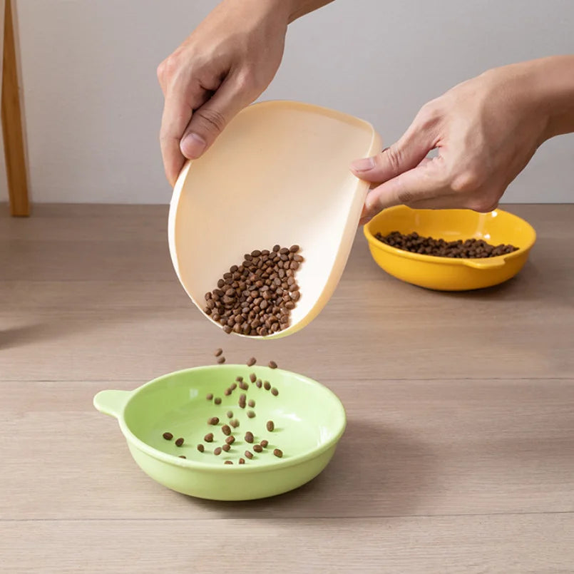 Pet meal mats are leak proof waterproof anti slip dirty and easy to cleanThey are rubber mats for cat and dog bowls and utensils