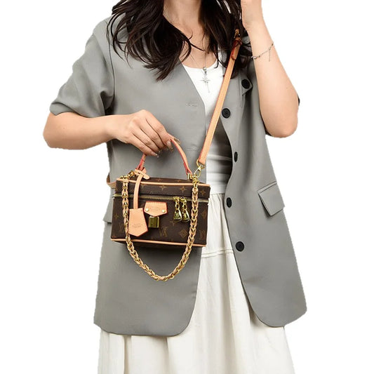 Structured Box Bucket Bag for Women Minimalist Crossbody Purse Elegant Shoulder Hand