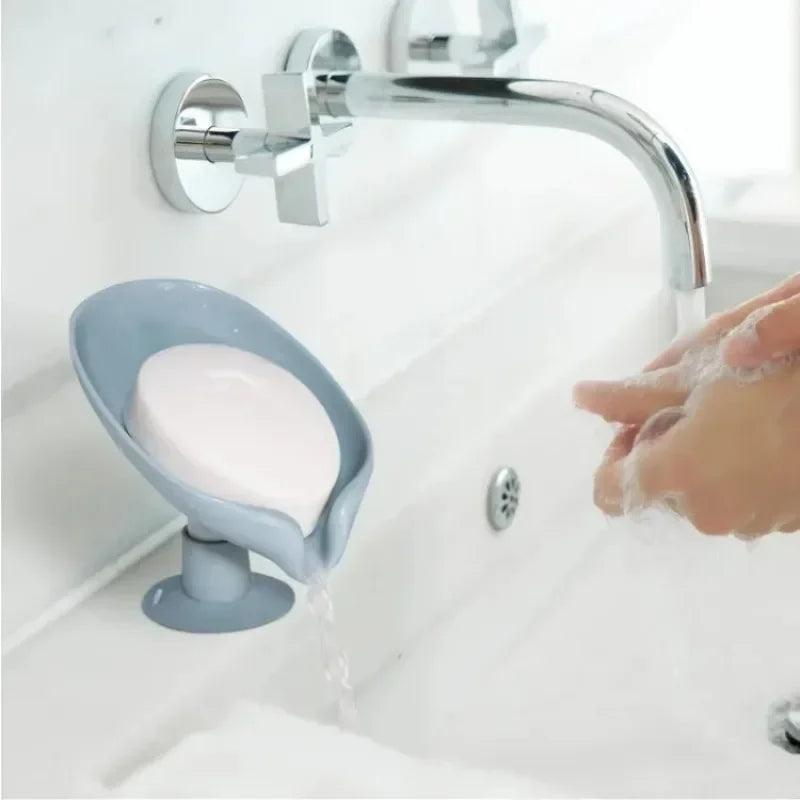 Drain Soap Holder Leaf Shape Soap Box Suction Cup Tray Drying Rack for Shower Sponge Container Kitchen Bathroom Accessories