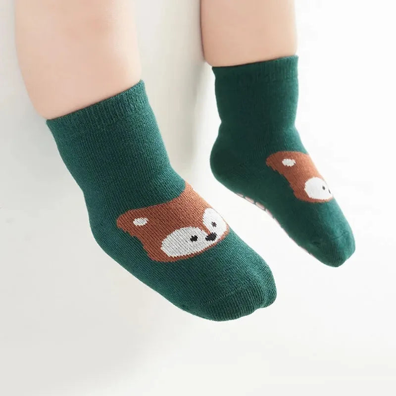 Homefish 6 Pairs Kids Non-Slip Socks Cute Cartoon Fox and Bear Pattern Childrens Boys Girls Floor Socks Comfortable for Toddler