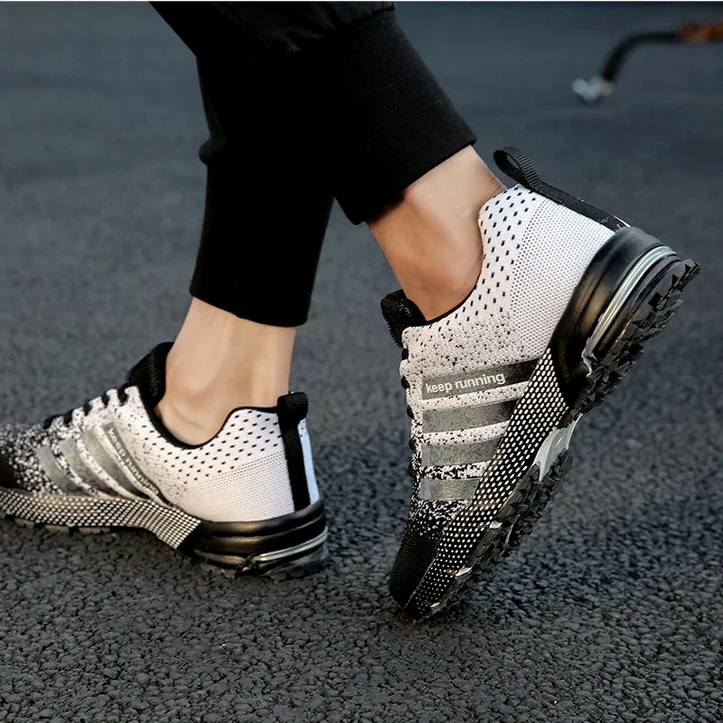 New men's women's flying mesh surface spring summer breathable casual sports shoes flat vulcanized couple running big size48