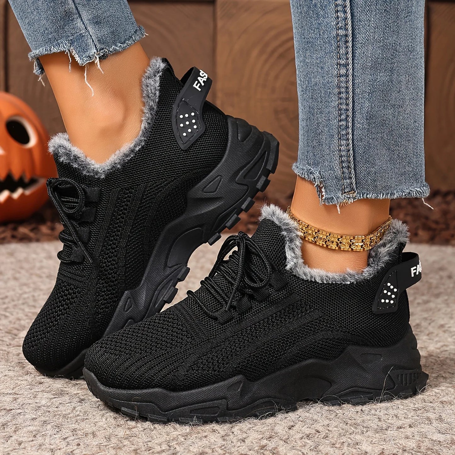 Sneakers Women's Winter Warm Sports Shoes Non Slip Soles Suitable for Cold Weather Outdoor Walking Sports Shoes Ladies Sneakers