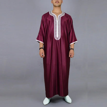 New 2025 Traditional Muslim Clothing Eid Middle East Jubba Thobe Men Thobe Arab Muslim Robes with Long Sleeves Gifts for Husband