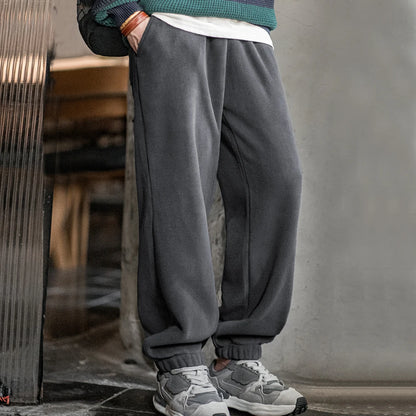 Maden Men's Casual Solid Color Polar Fleece Cuffed Sweatpants Elastic Waist Fleece-lined Pants Warm Sports Straight-leg Trousers