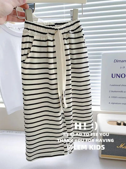 New Summer Girls Clothing Set Comfortable Style Short Sleeve T-shirt + Stripe Pants 2Pcs Suit For Girl Children Fashion Outfit