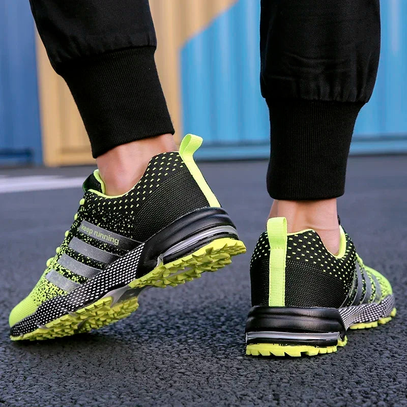 New men's women's flying mesh surface spring summer breathable casual sports shoes flat vulcanized couple running big size48