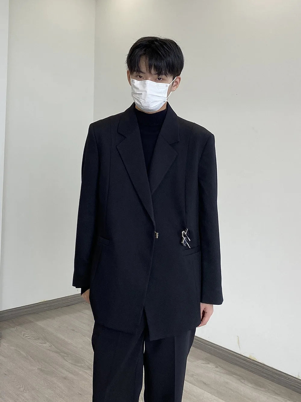 2026 Men's Korean Style Spring Casual Suit Jacekt Metal Buckle Male Loose  Male Solid Color Blazers Harajuku Long Sleeve Coats