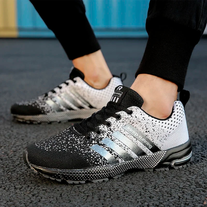 New men's women's flying mesh surface spring summer breathable casual sports shoes flat vulcanized couple running big size48