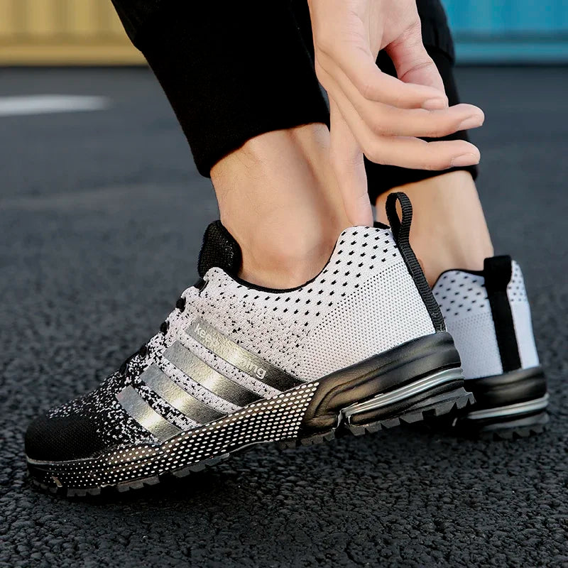 New men's women's flying mesh surface spring summer breathable casual sports shoes flat vulcanized couple running big size48