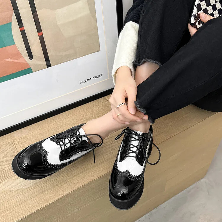 Ochanmeb Big Size 48 Women Patent Leather Brogues High Heels Derby Shoes Platforms Laser Cutout Oxfords Fashion Ladies Pumps Red