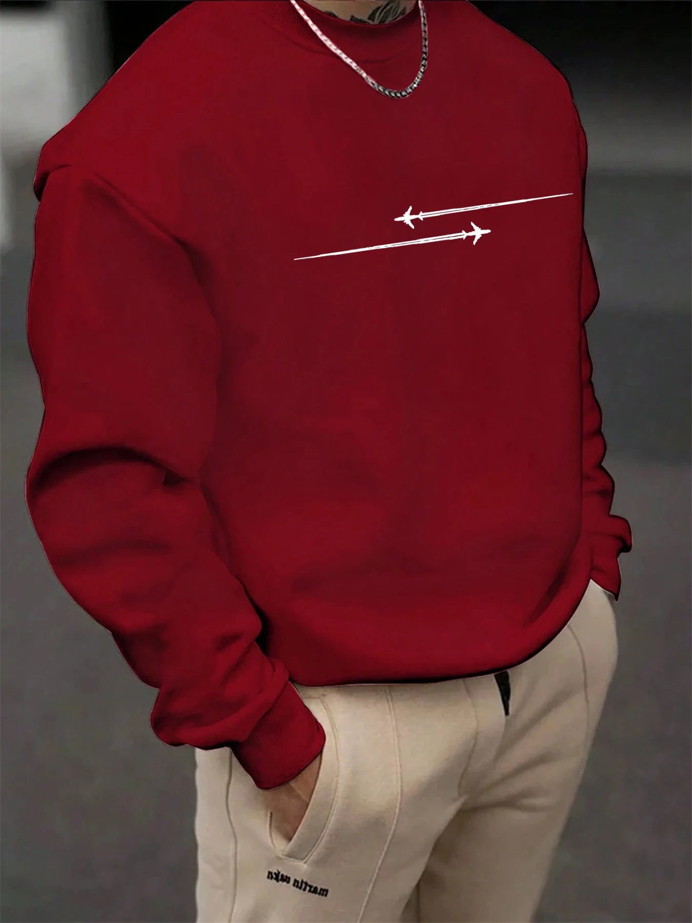 Men's autumn and winter casual loose fashion classic simple airplane pattern printed long sleeved round neck sweatshirt
