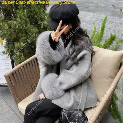 Hot sale high-end warmth comfortable and stylish double-sided straps for women  Not pure wool removable cuffs plush short jacket
