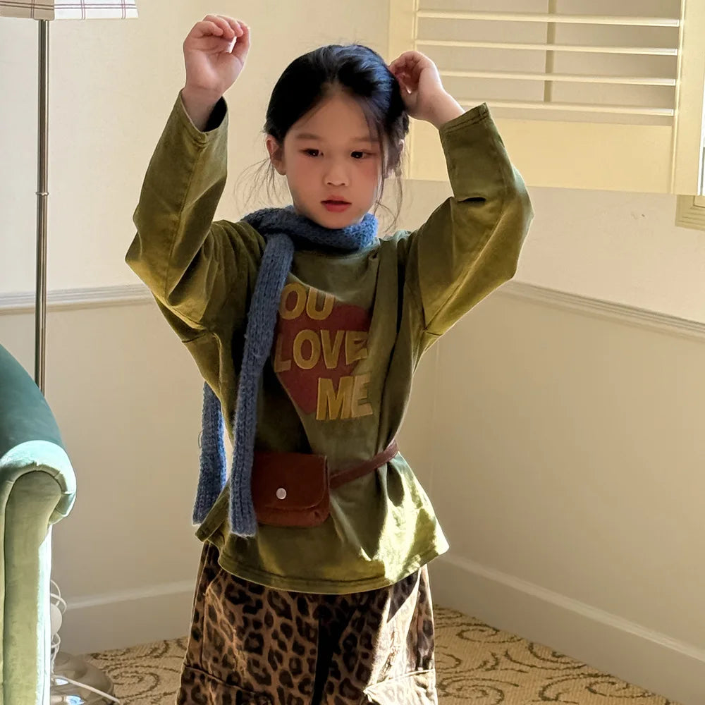 Children's Hoodie 2025 Autumn Girls' Korean Version Long Sleeved Letter Inner with Children's Round Neck Casual Loose Top
