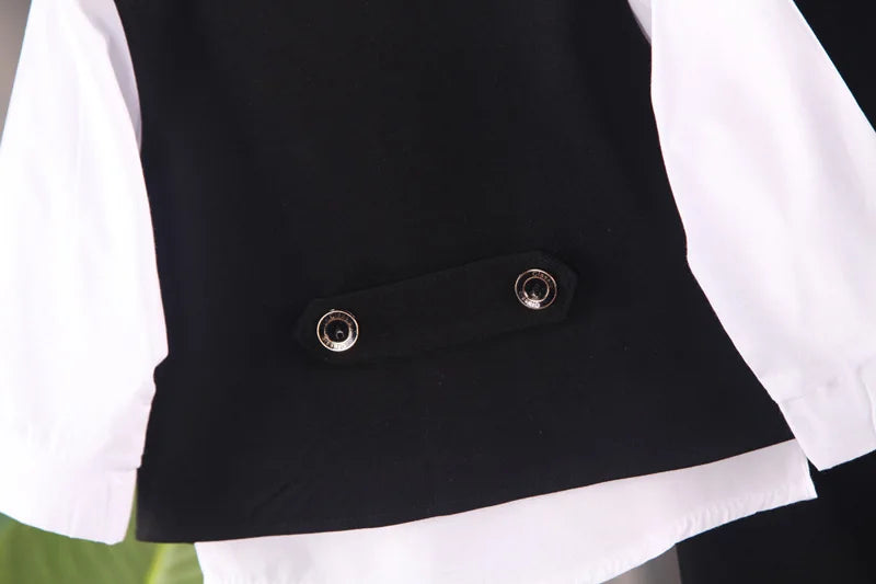 2024 new  boy's solid color children's gentleman suit wear baby chain vest  Tie Shirt three piece formal evening fashion dres