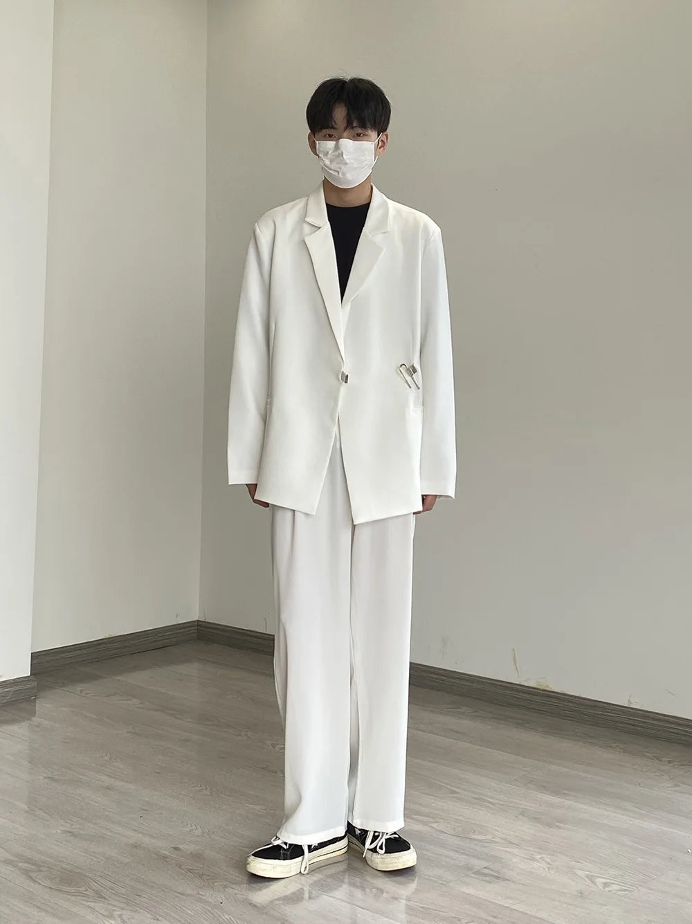 2026 Men's Korean Style Spring Casual Suit Jacekt Metal Buckle Male Loose  Male Solid Color Blazers Harajuku Long Sleeve Coats