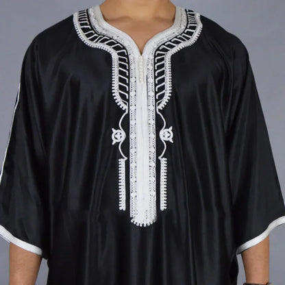 New 2025 Traditional Muslim Clothing Eid Middle East Jubba Thobe Men Thobe Arab Muslim Robes with Long Sleeves Gifts for Husband