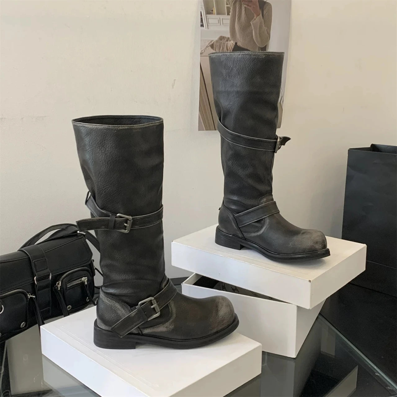 Women's Long Boots Fashion Dress Flats Shoes for Woman Designer Winter Motorcycle Boots 2025 Goth Chelsea Botas De Mujer Shoes