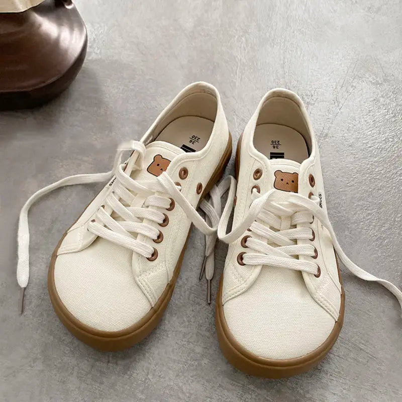 Designer Sneakers Canvas Shoes Women Low Top Sneakers Wide Toe Lace Up Zapatos Shoes 2023 Girls Red Blue Sneakers Girls Tenis