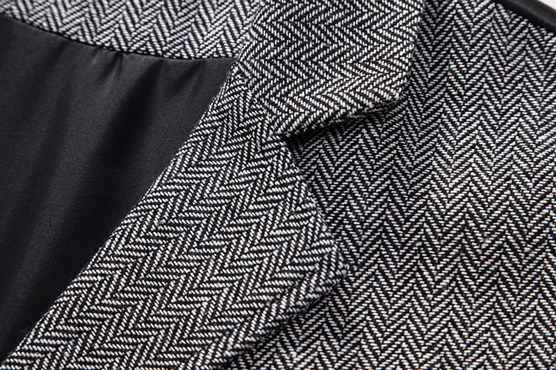 New Men's Retro Lapel Vest Herringbone Coarse Tweed Pockets Suit Vest British Casual Vintage Gentleman Leisure Party Bar Banquet
