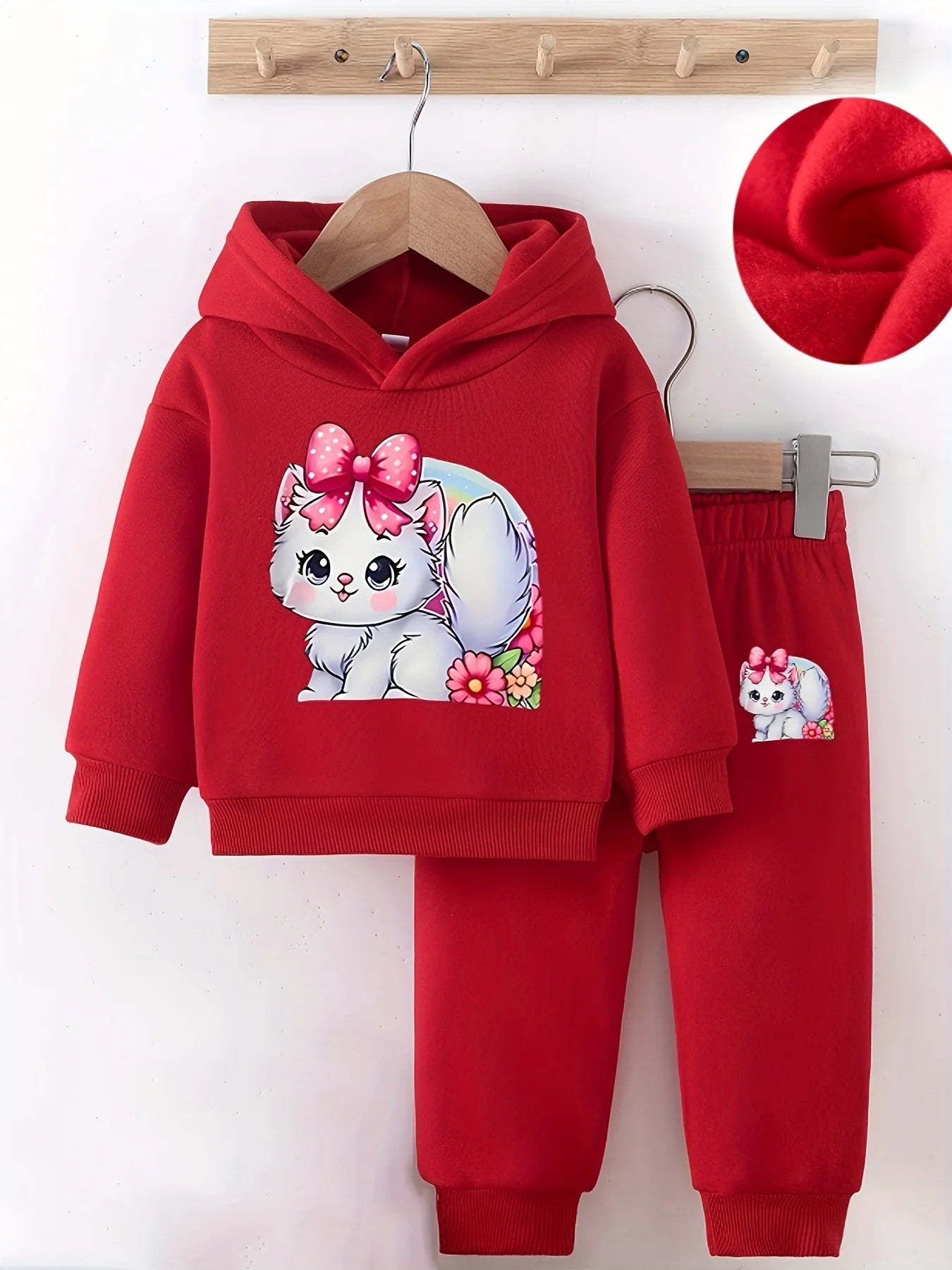 Two-piece cartoon animal fleece hoodie and long pants set for newborn baby girls in autumn and winter