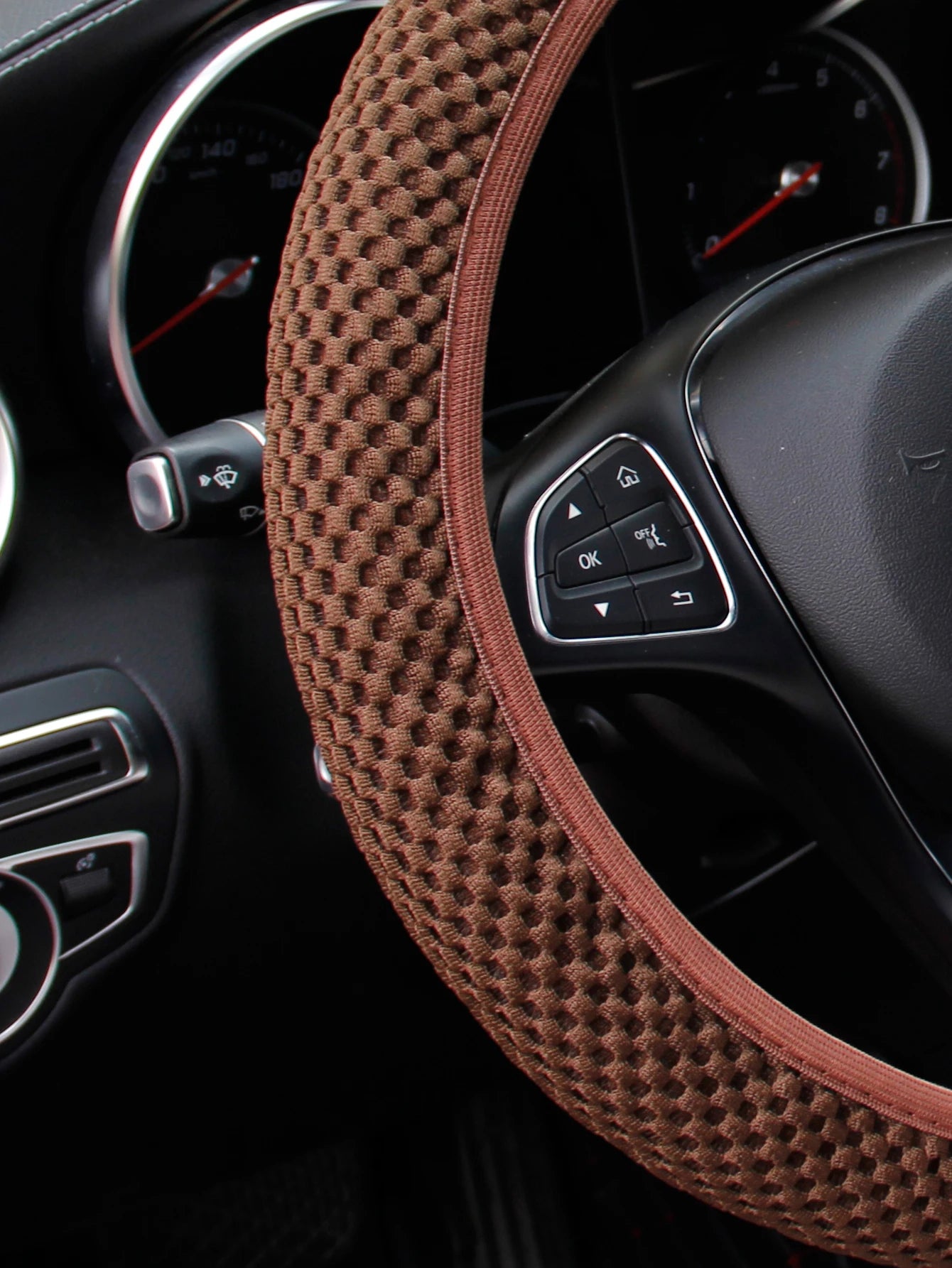 Summer Four Seasons Breathable massage comfortable mesh cloth car steering wheel cover women's car accessories black