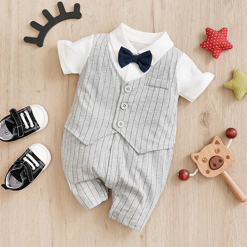 Newborn baby summer gentleman's short-sleeved cotton soft and comfortable one-piece suit Newborn baby summer gentleman's short-s