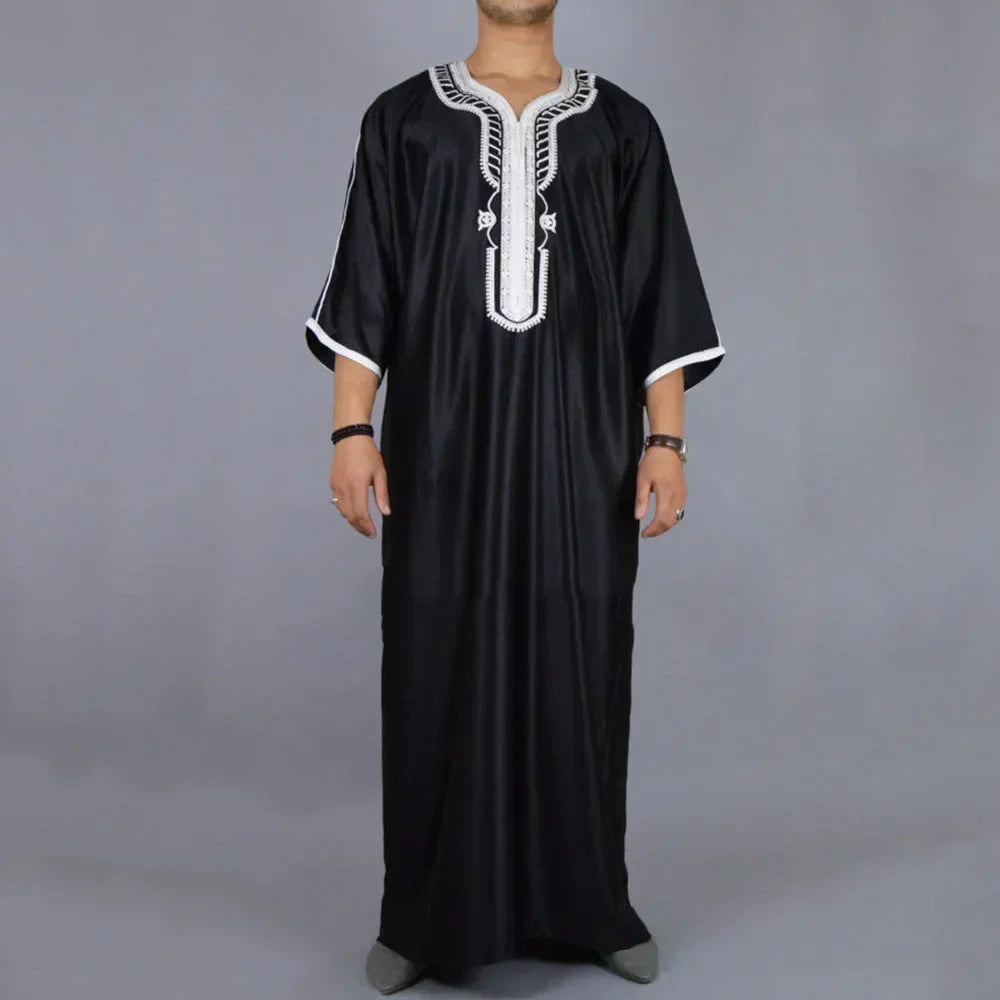 New 2025 Traditional Muslim Clothing Eid Middle East Jubba Thobe Men Thobe Arab Muslim Robes with Long Sleeves Gifts for Husband