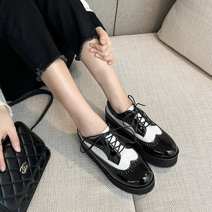Ochanmeb Big Size 48 Women Patent Leather Brogues High Heels Derby Shoes Platforms Laser Cutout Oxfords Fashion Ladies Pumps Red