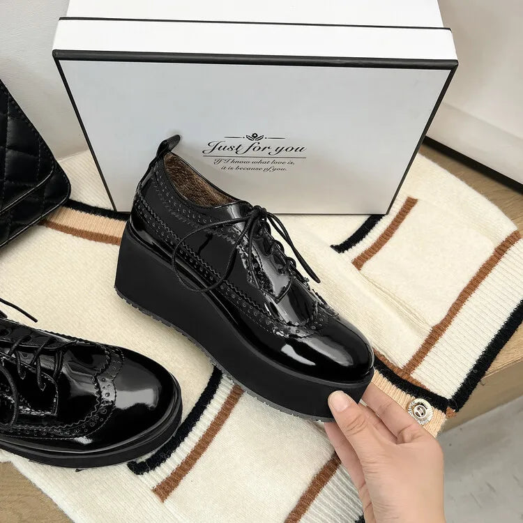 Ochanmeb Big Size 48 Women Patent Leather Brogues High Heels Derby Shoes Platforms Laser Cutout Oxfords Fashion Ladies Pumps Red