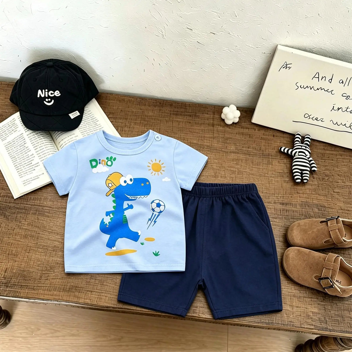 Fashion Summer Clothes Short-sleeved Tracksuits Cartoon Tshirt+Shorts Cartoon Tees Outfits Boys And Girls Cute Tees+Shorts Suit