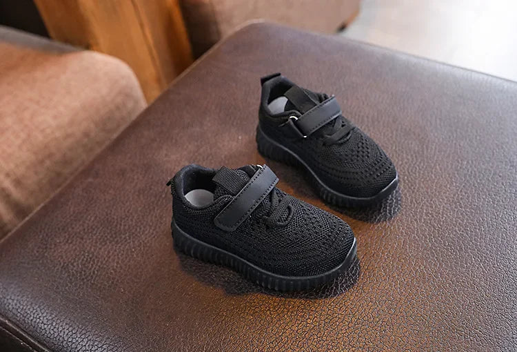 Spring Kid Shoes New Fashion Versatile Girl Sneakers Comfort Soft Sole Anti Slip Simple Boy Shoe Breathable Classic Casual Shoes