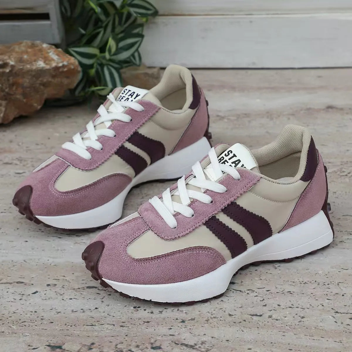 2026 Spring Retro Platform Women's Sneakers Summer Casual Patchwork Leather Sneakers Women's Outdoor Casual Comfort Shoes