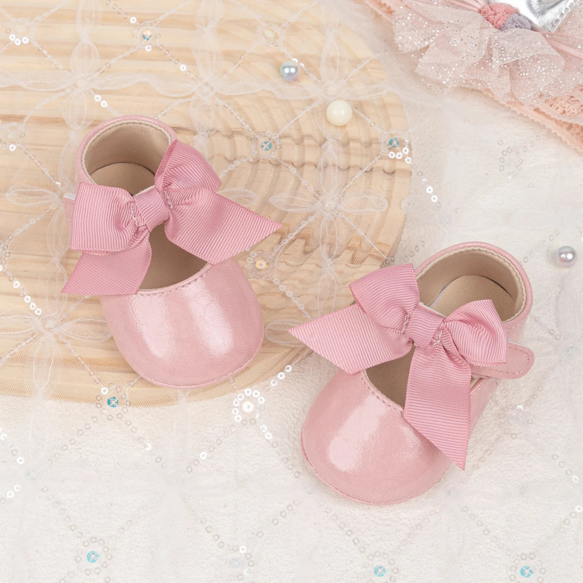 Fashion Baby Girl Casual Leather Shoes Exquisite Lace Bowknot Solid Color Princess Wedding Walking Shoes Soft Non-slip Flat Sole