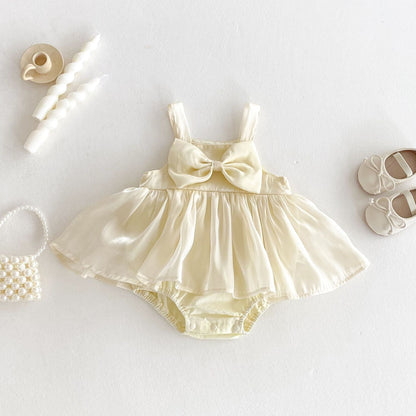 Summer Arrival Baby Girls Cute Sleeveless Butterfly-bow Decorated Dress Design Strap Onesies-1